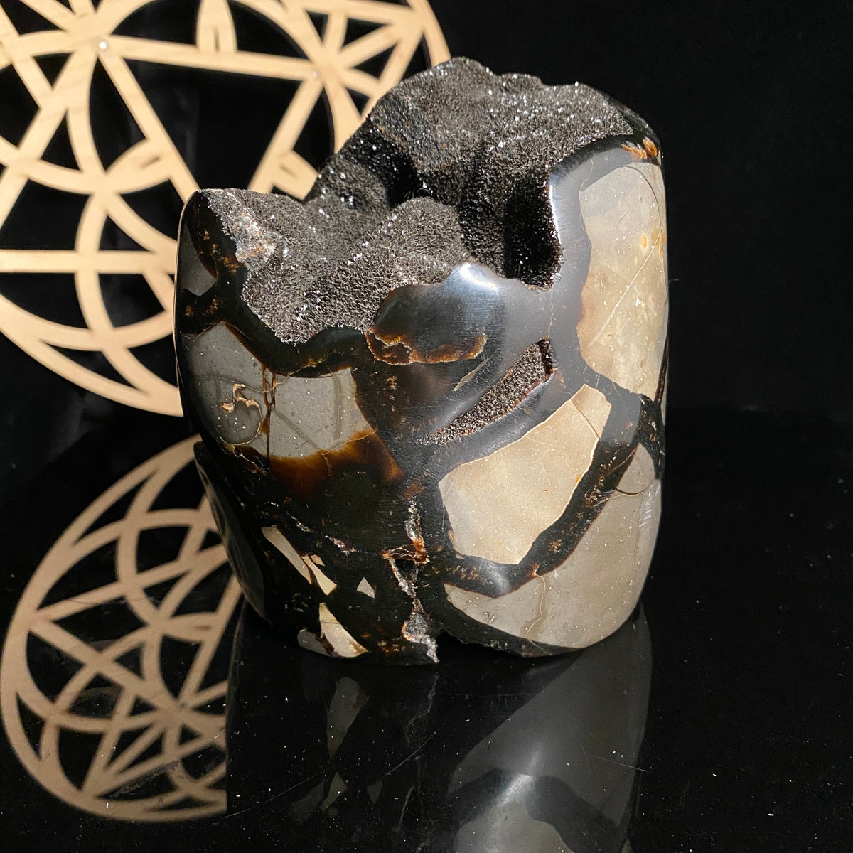 Septarian Free Form – Aura Merkabah
